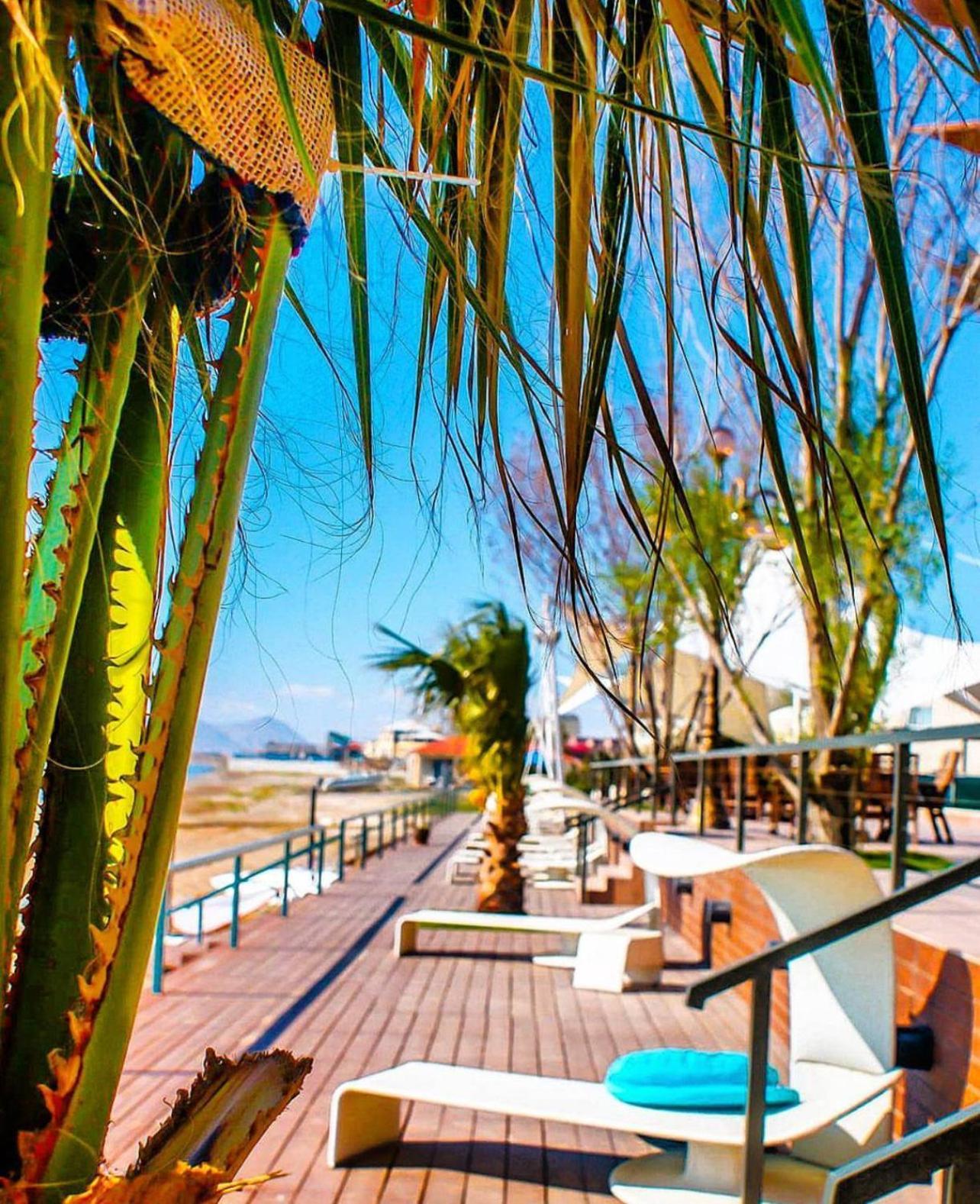 The Crescent Beach Hotel Baku Exterior foto